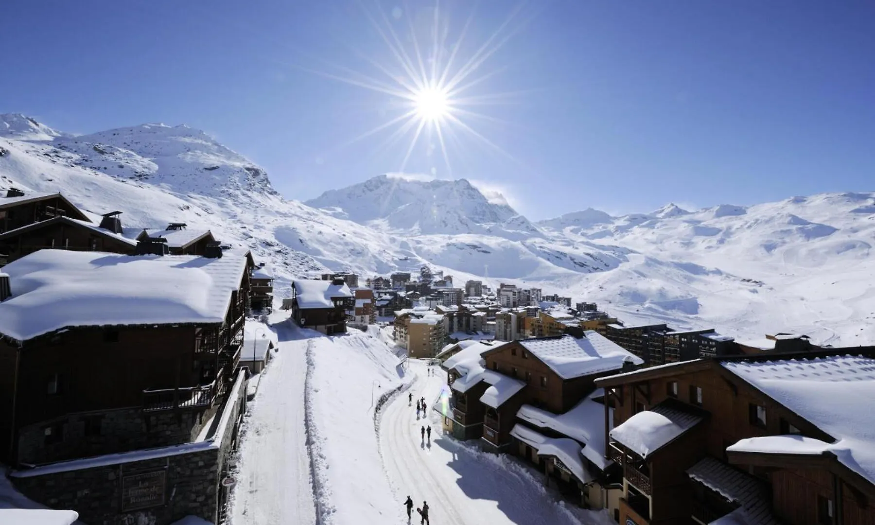 Residence Lac Blanc - Val Thorens Location: Studio Pour 4 Personnes Oriente Sud Ouest Residence Lac Blanc Mae-9050 0*,  France