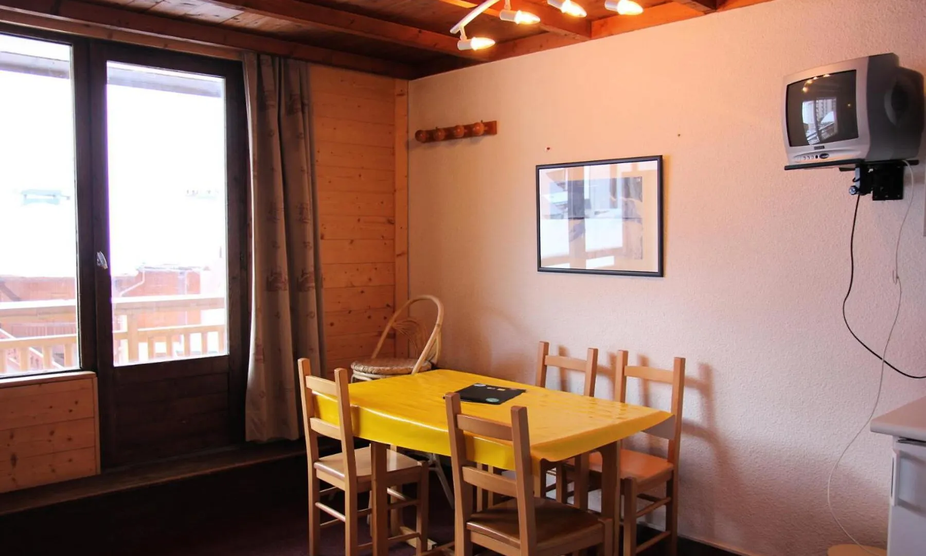 Residence Lac Blanc - Val Thorens Location: Studio Pour 4 Personnes Oriente Sud Ouest Residence Lac Blanc Mae-9050
