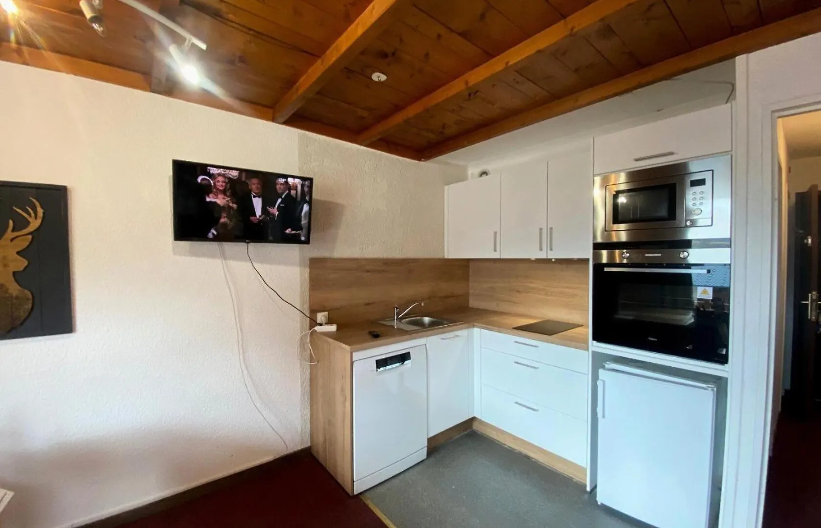 Residence Lac Blanc - Val Thorens Location: Studio Pour 4 Personnes Oriente Sud Ouest Residence Lac Blanc Mae-9050