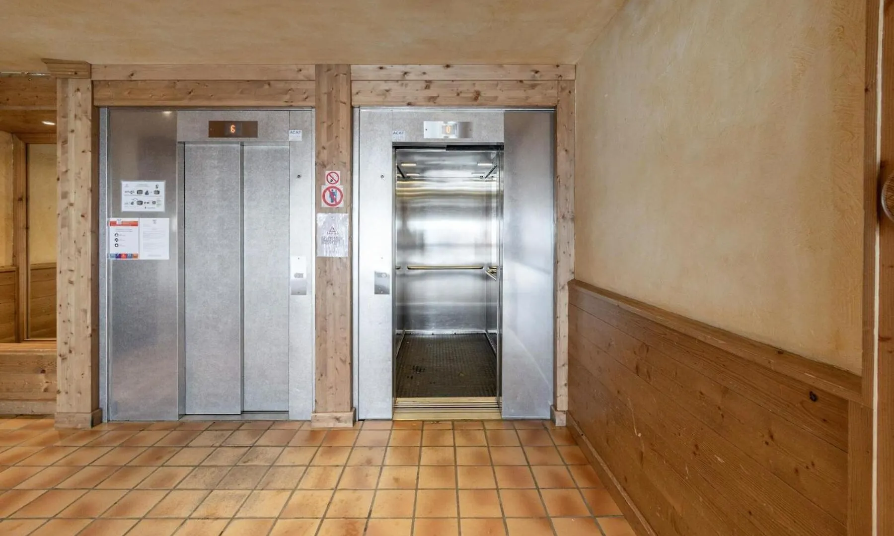 Διαμέρισμα Residence Lac Blanc - Val Thorens Location: Studio Pour 4 Personnes Oriente Sud Ouest Residence Lac Blanc Mae-9050
